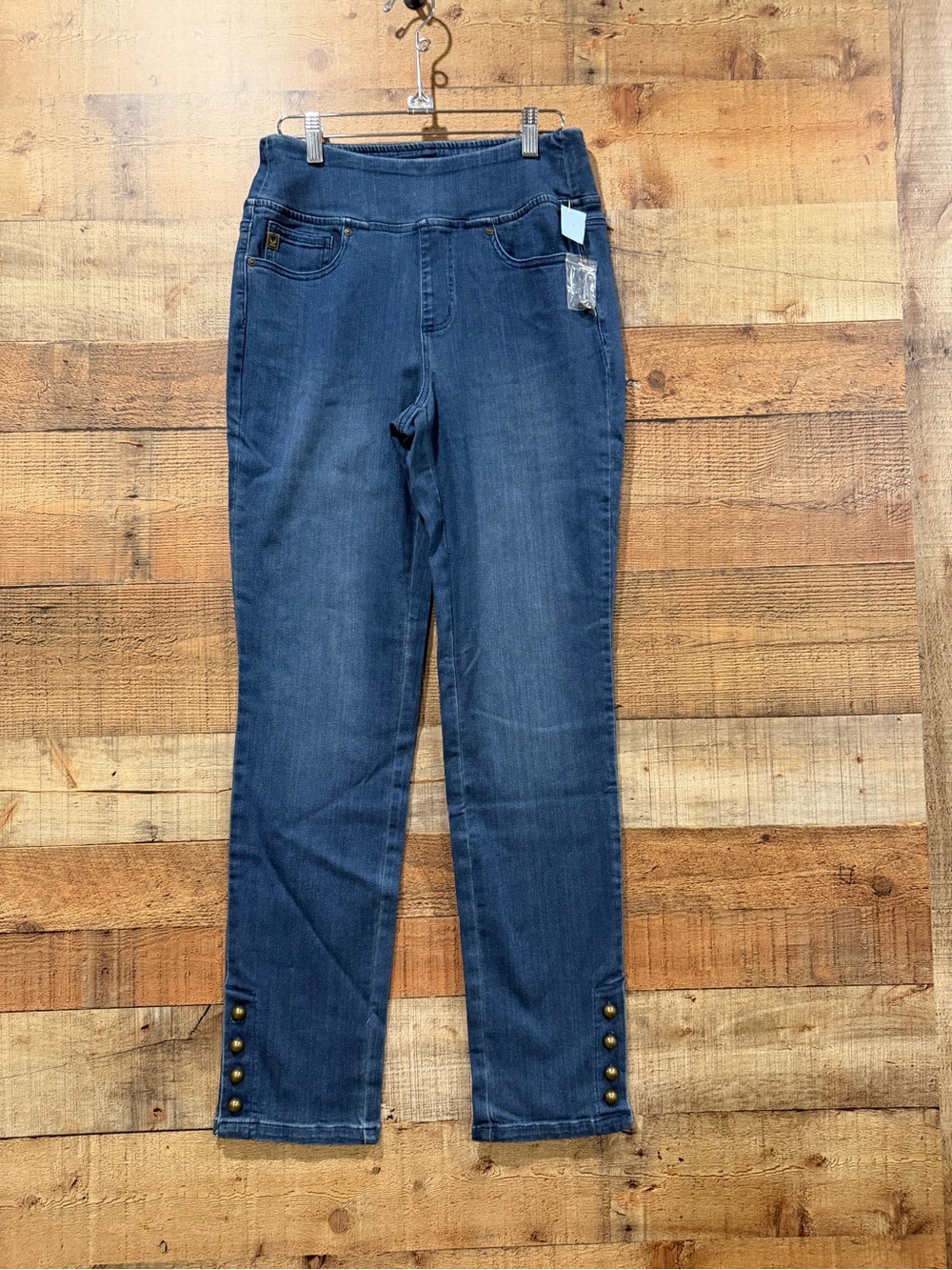 NWT Belle by Kim Gravel Pull On Blue Ankle Button-Hem Stretch Jeans Sz 8 Tall